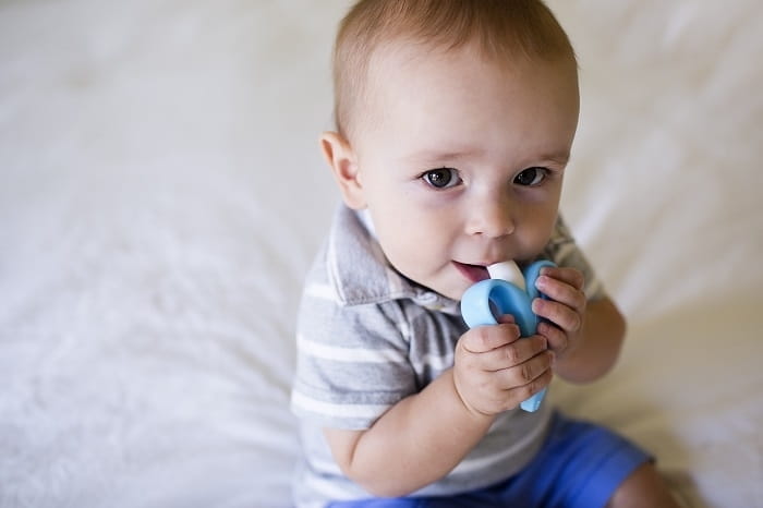 baby-banana-szczoteczka-niebieska.2.jpg