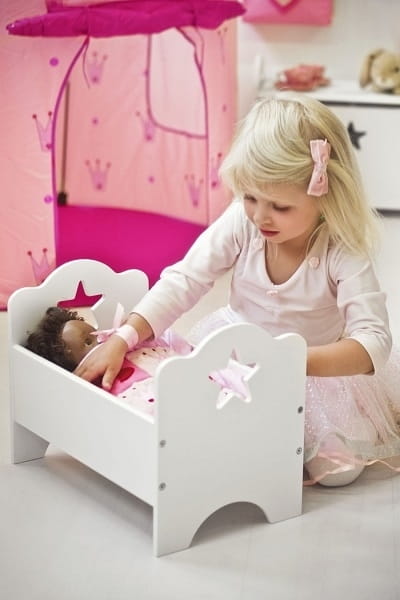 kids-concept-łóżeczko-dla-lalek-z-gwiazdką.2.jpg
