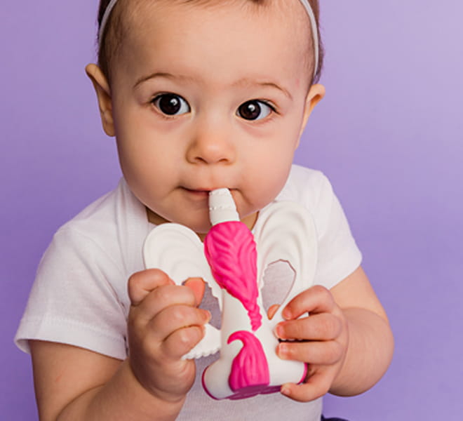 baby-banana-magical-unicorn-gryzak.jpg