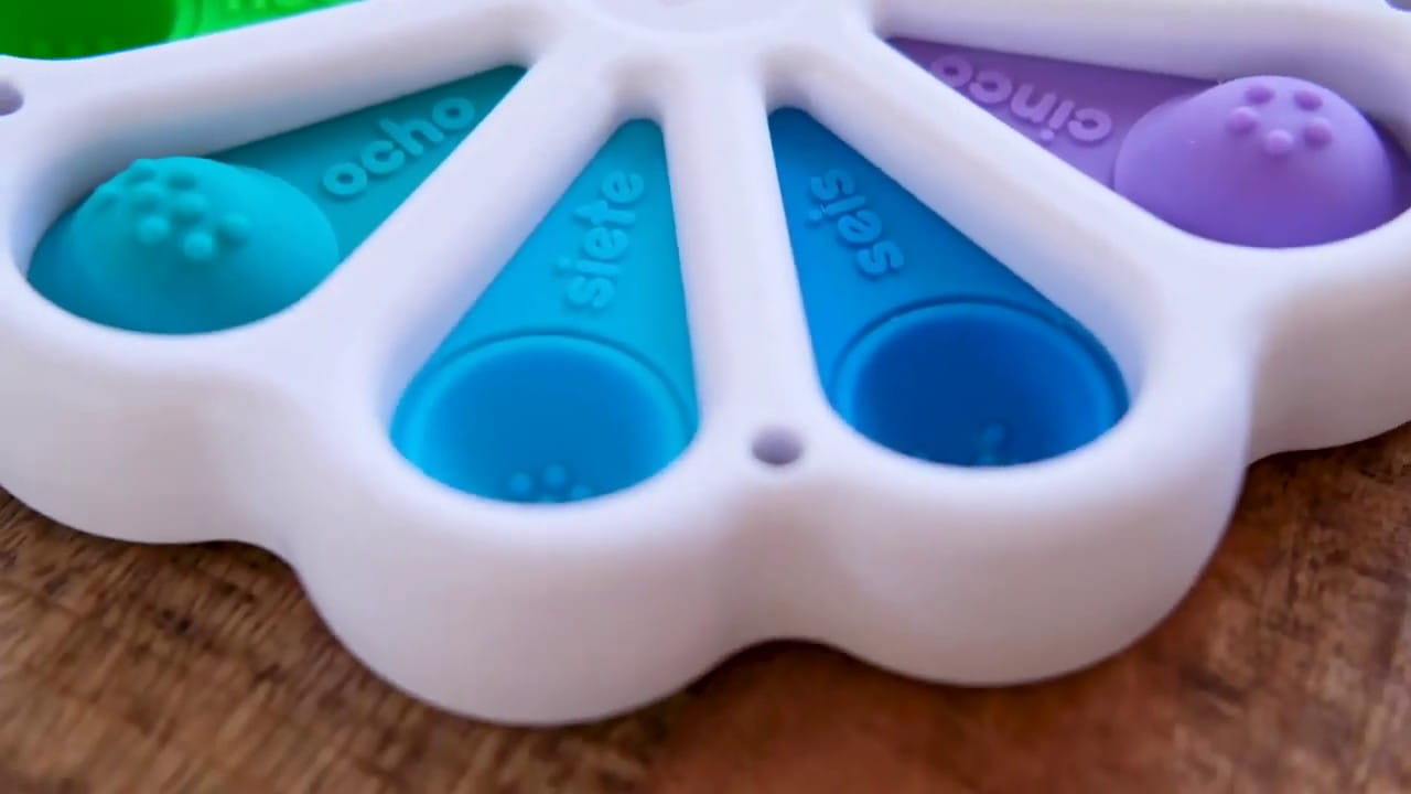fat-brain-toys-bąbelki-dimpl-digits.jpg