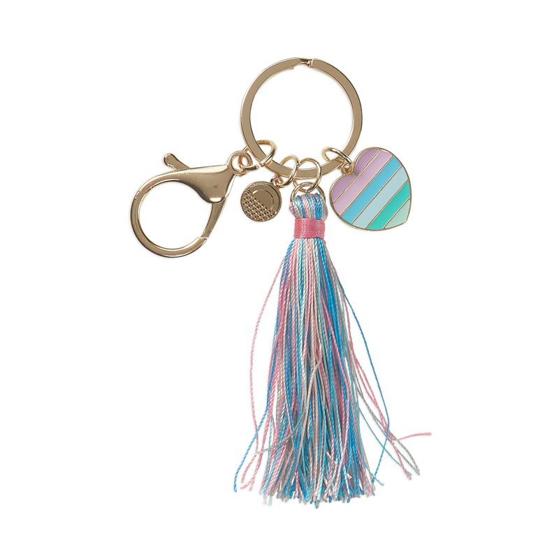 204-006-Carrie-Keychain-Heart-F1_800x800-2.png
